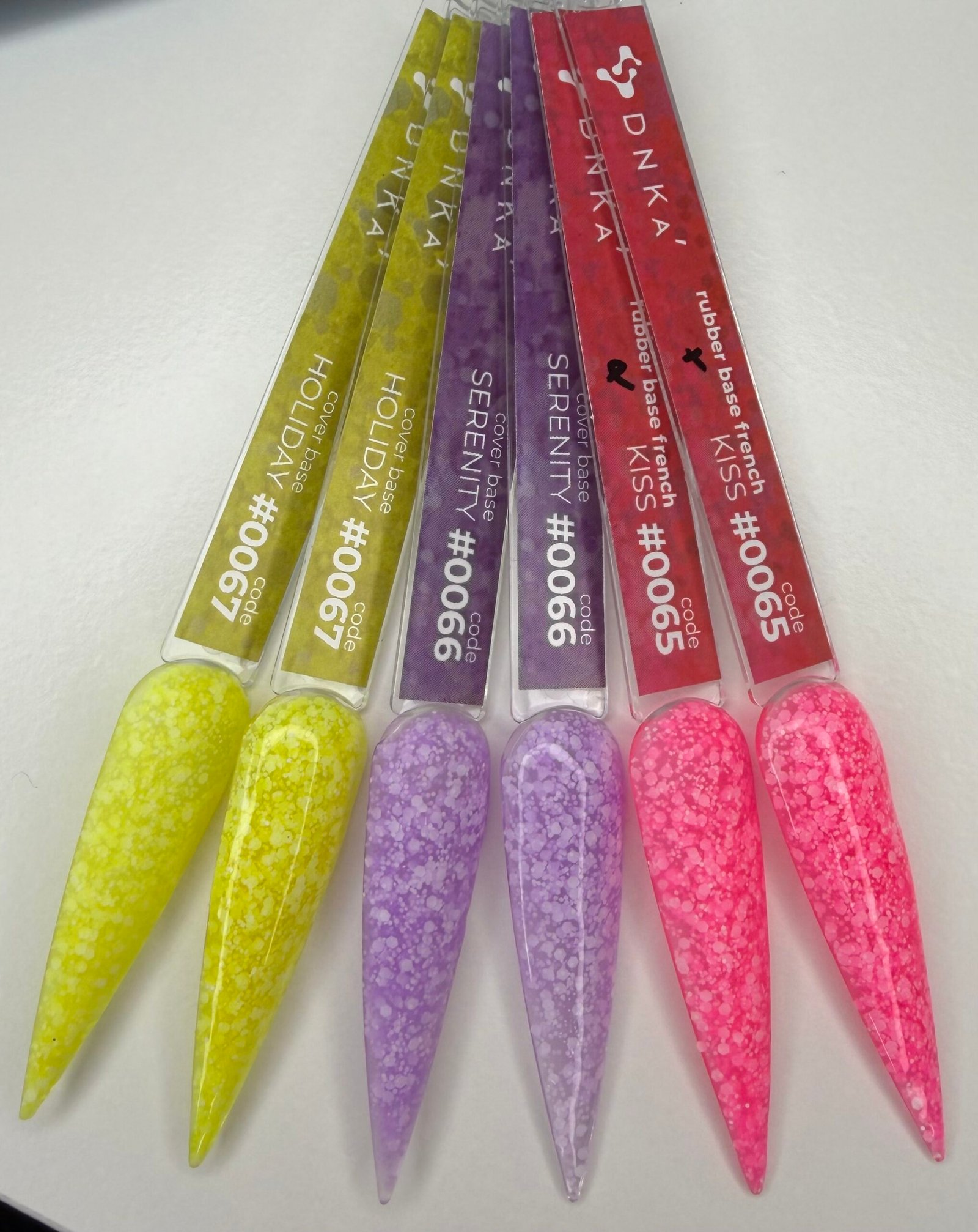 DNKa' Cover Base #0067 Holiday, 30 ml - Imagen 2