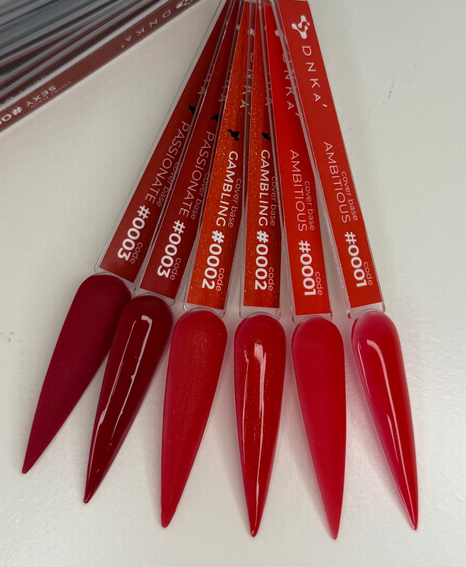 DNKa' Cover Base #0001 Ambitious, 30 ml - Imagen 2