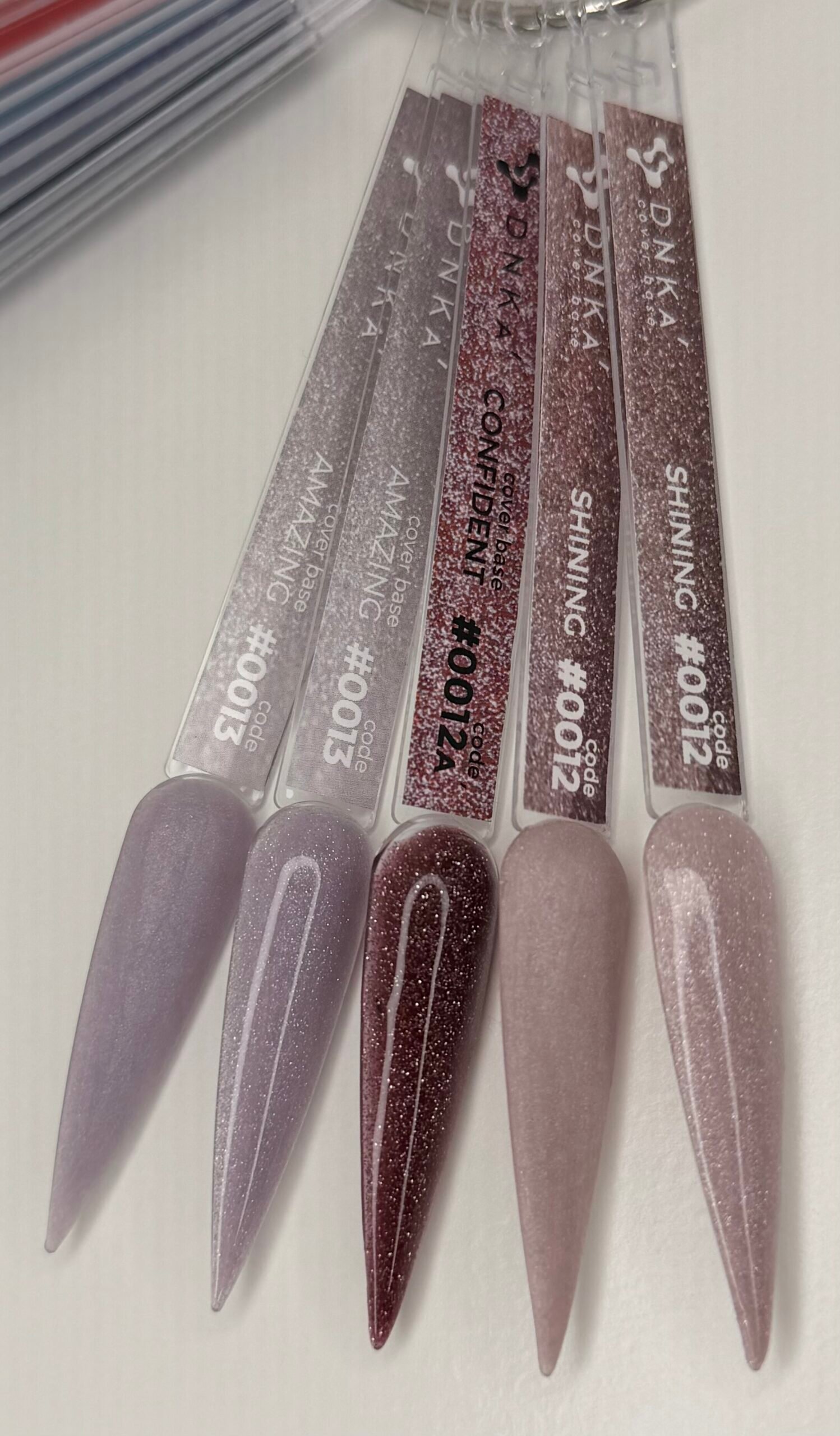 DNKa' Cover Base #0013' Amazing, 30 ml - Imagen 2